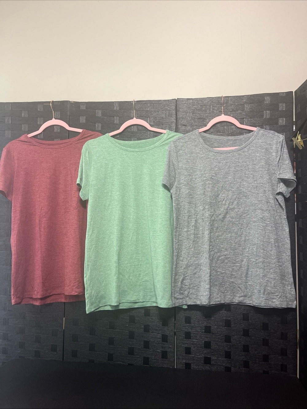 Women’s Lot Of 3 Shirts Size Medium Red, Gray, Green